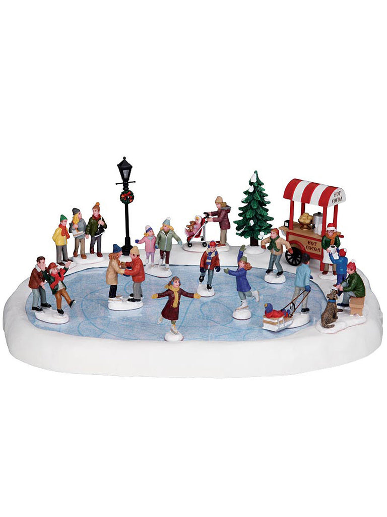 Set of 8 People Skating on the Pond with 4.5V Adaptor