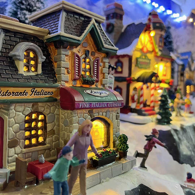 Lemax Christmas Village