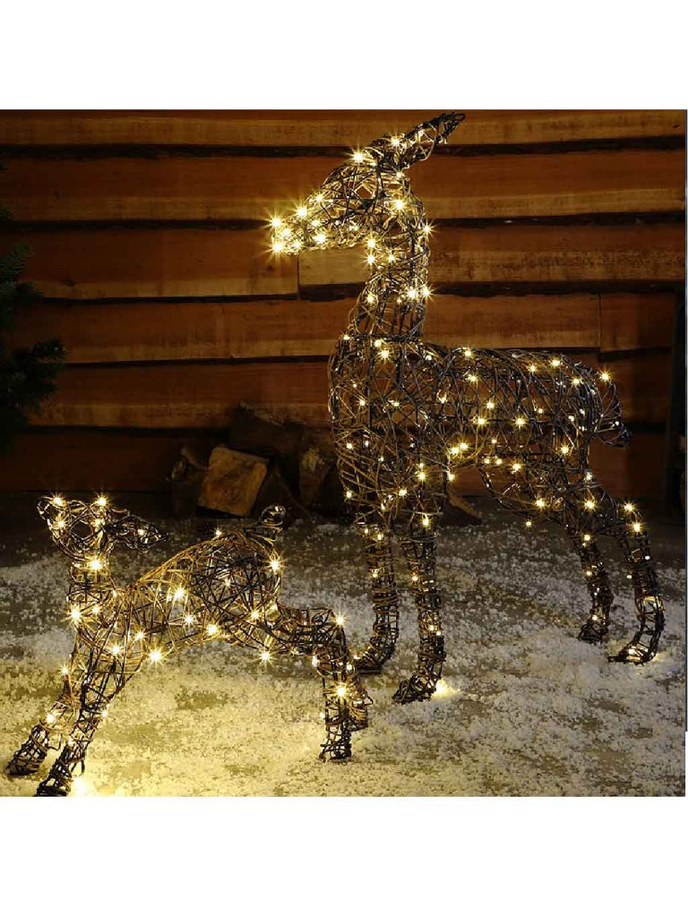 1M Warm White Standing Wicker Mum And Baby Deer