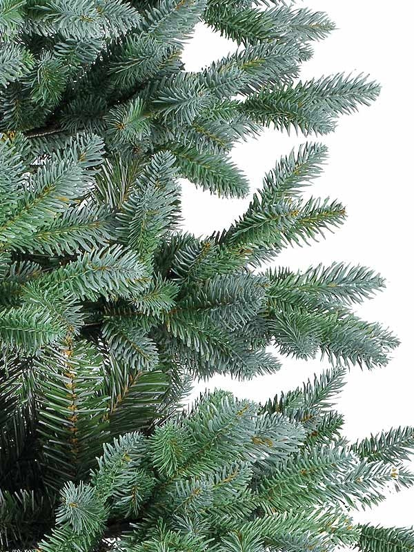 Everlands 2.1m (7ft) Trondheim Spruce Artificial Christmas Tree