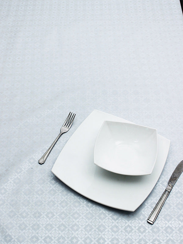 55" x 86" Lila Tablecloth - White