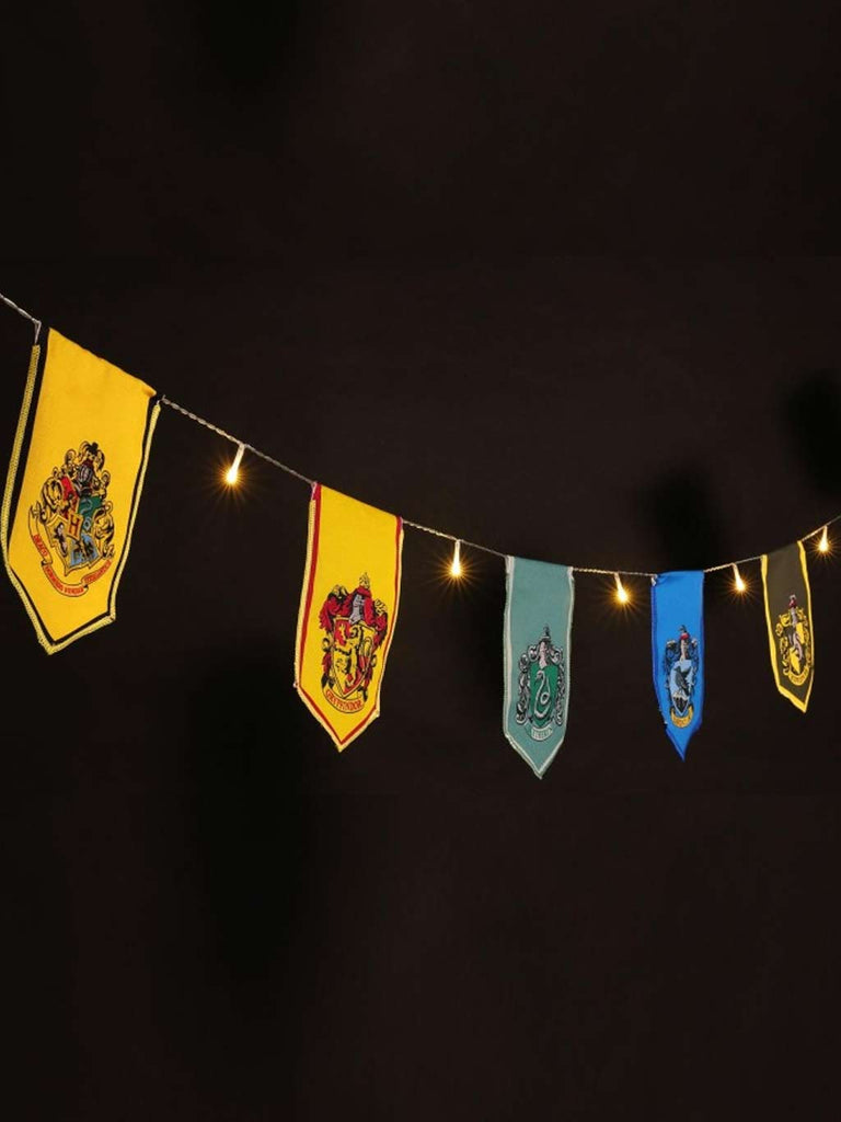 10 Hogwarts Crest Bunting Lights