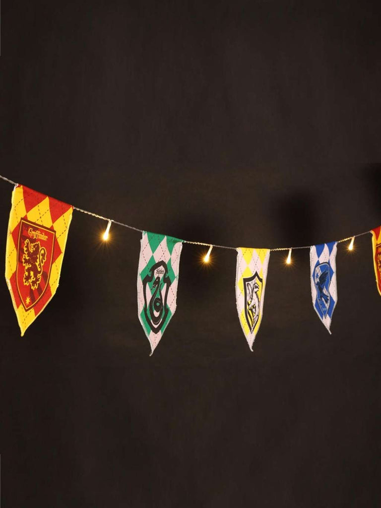 8 Quidditch Bunting Lights