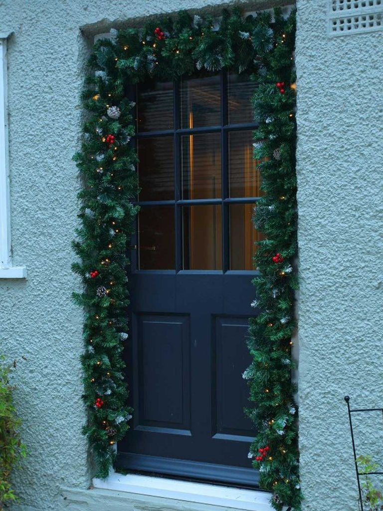 5M Frosted Tip Cone & Berries Pre-Lit Garland