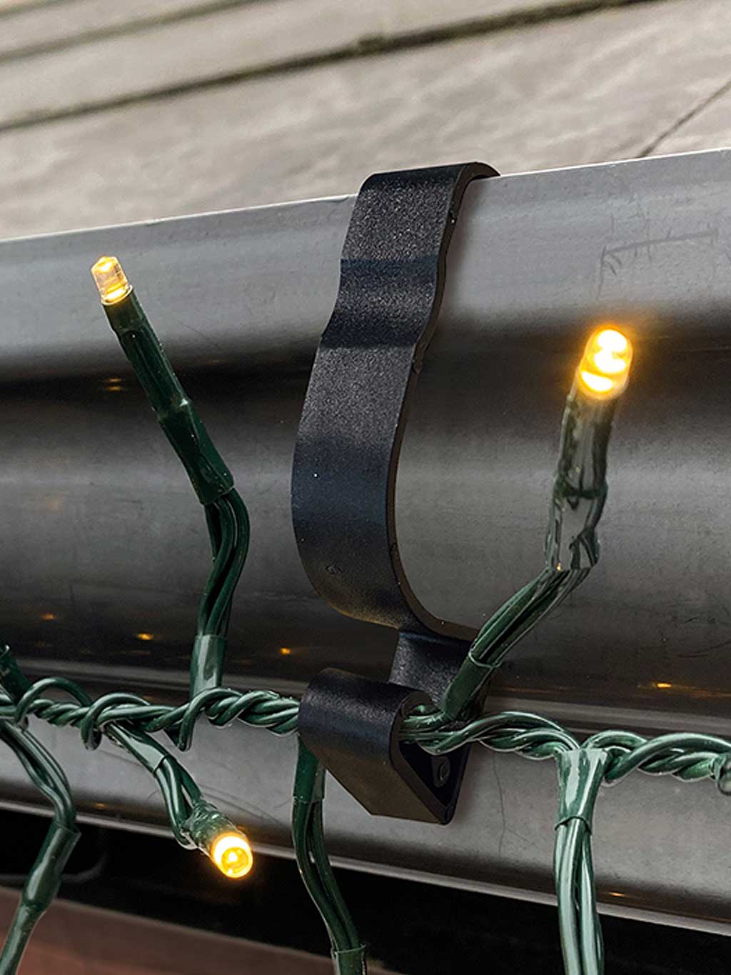 Gutter hooks for christmas lights discount