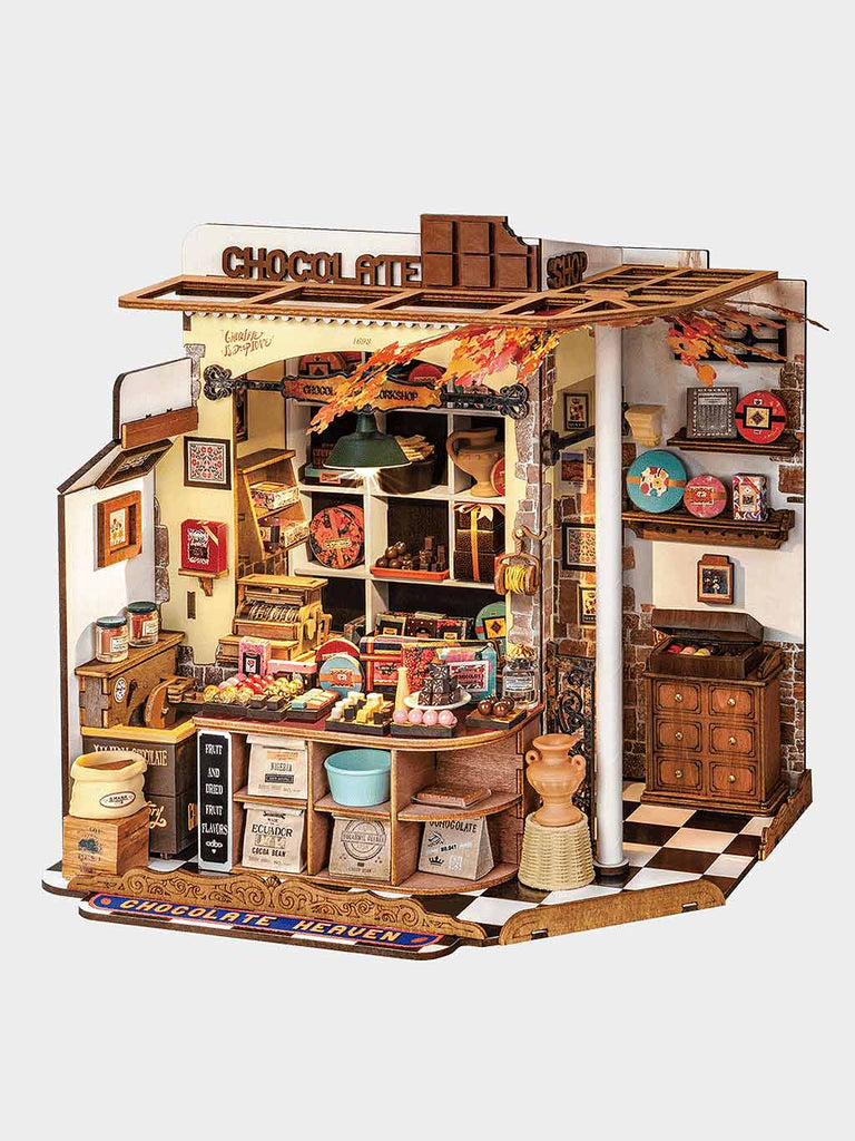 Henry's Chocolate DIY Model Kit
