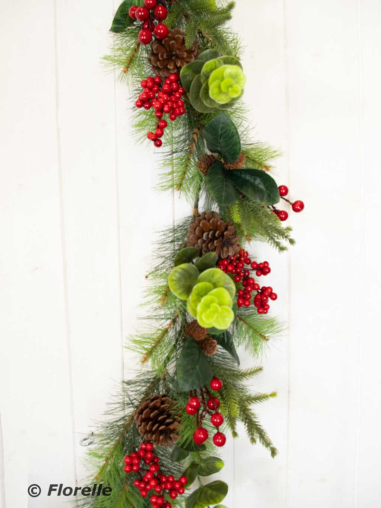 Woodland Eucalyptus & Berry Garland