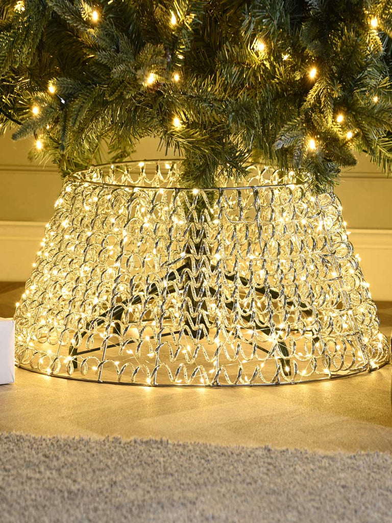 58cm Lit Spiral Twirl Tree Skirt - Silver