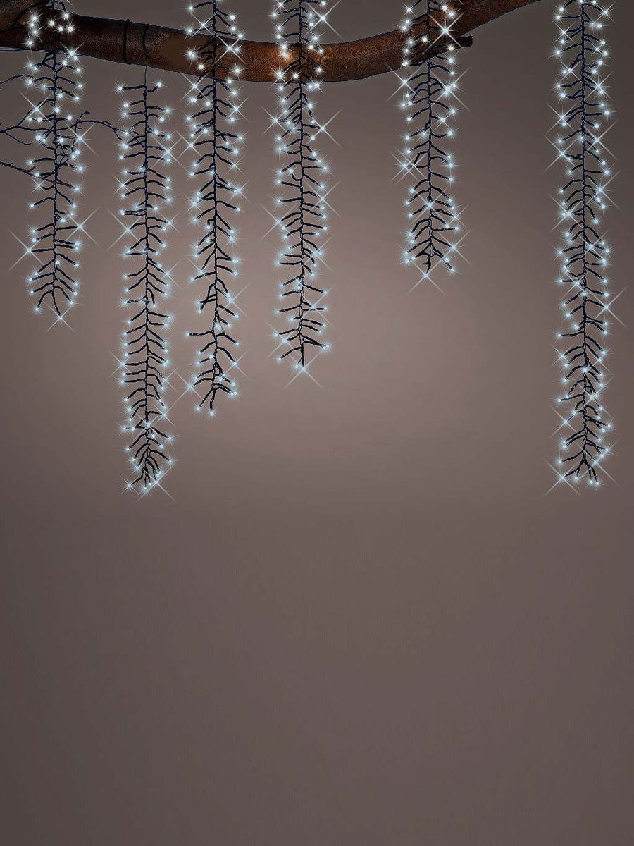 480 LED Chaser Cascade Lights – Seasons Christmas Outlet
