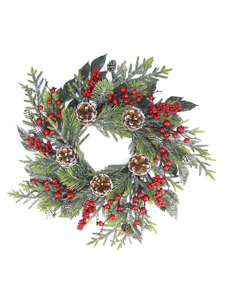 50cm Traditional Wreath with Berries