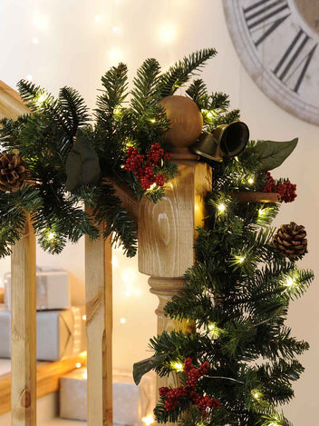Christmas Garland with LED Lights Artificial Christmas Illuminate Garland Battery Operated,Green Rattan with Flower Decorations for Home Stairs Fireplace Front Porch Door Display Indoor Outdoor