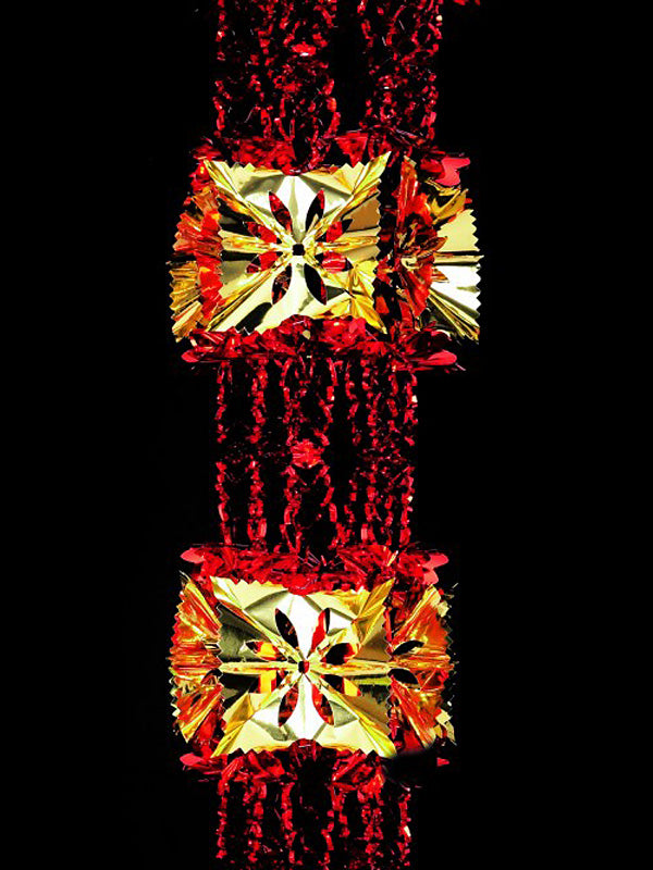 2.7M x 33cm Christmas Foil Garland - Red & Gold